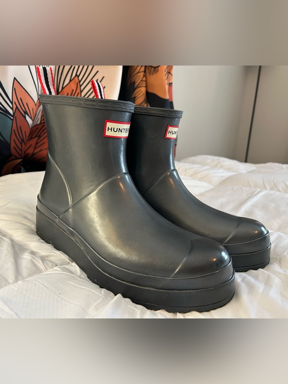 Hunter Women’s Short Nebula Play Rain Boots in Charcoal Gray